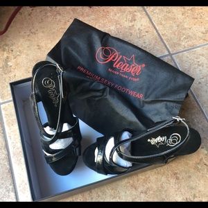 Pole dancing sexy platforms